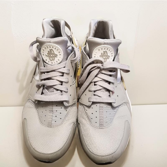 Nike Air Huarache Run *send offers* - Picture 2 of 8